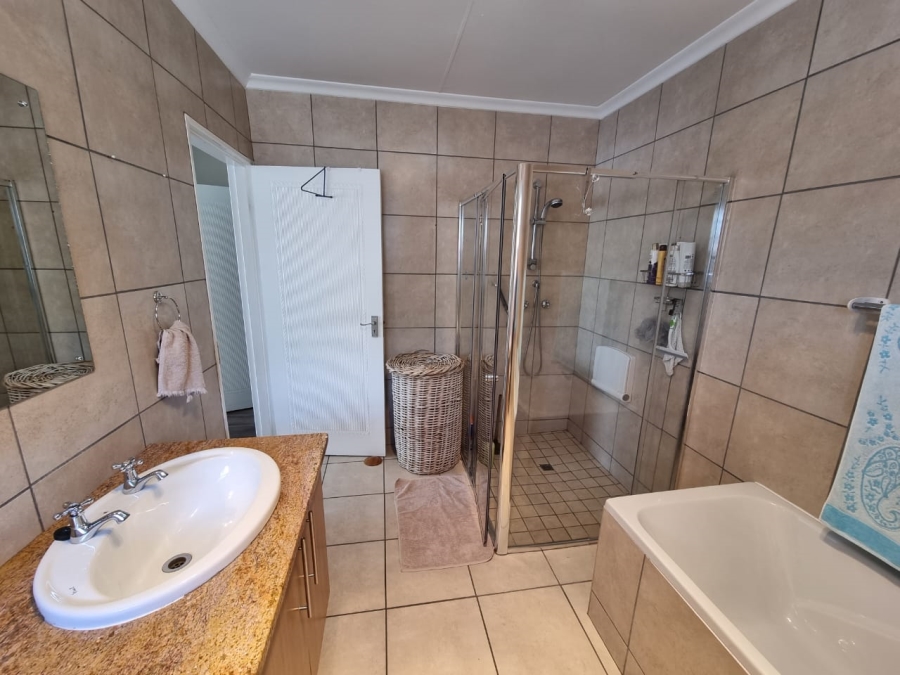 2 Bedroom Property for Sale in Eureka Free State